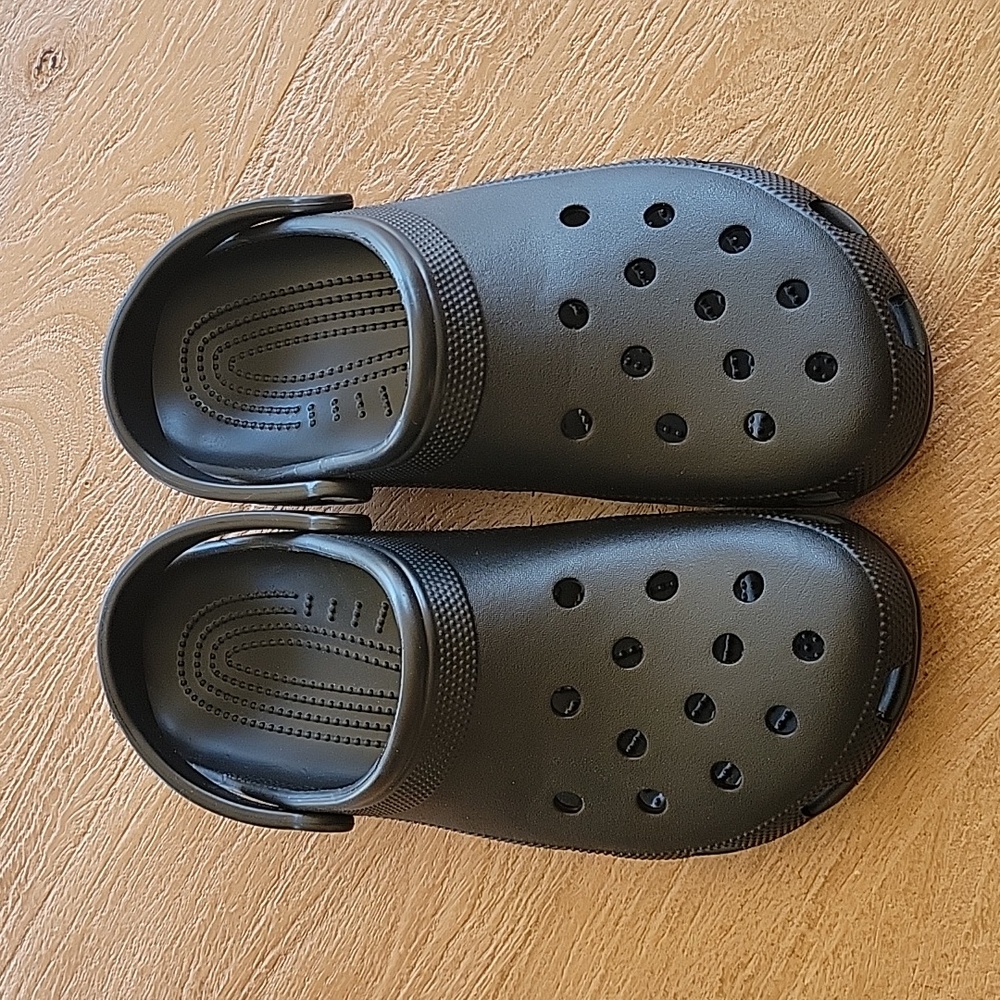 Crocs
